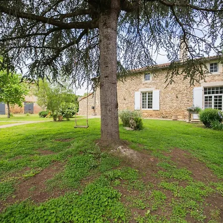 Holiday home La Begasserie Ancienne Maison De Maitre De 1700 *