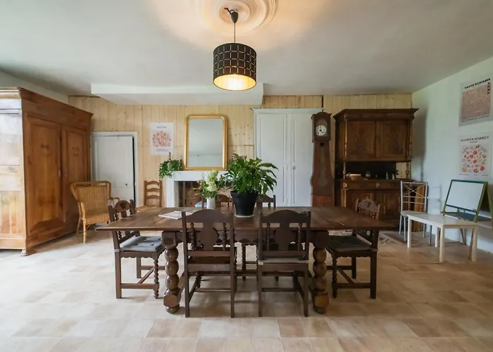 La Bégasserie Ancienne Maison De Maître De 1700 *