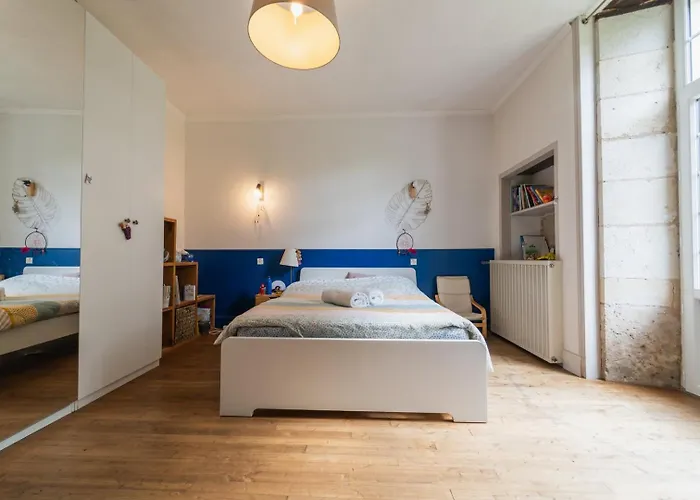 Сasa de vacaciones La Bégasserie Ancienne Maison De Maître De 1700 *