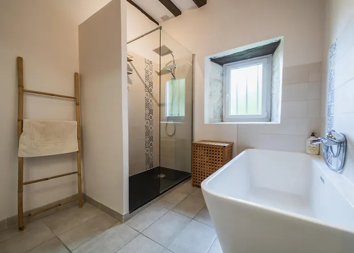 Сasa de vacaciones La Bégasserie Ancienne Maison De Maître De 1700 Chateau-Larcher